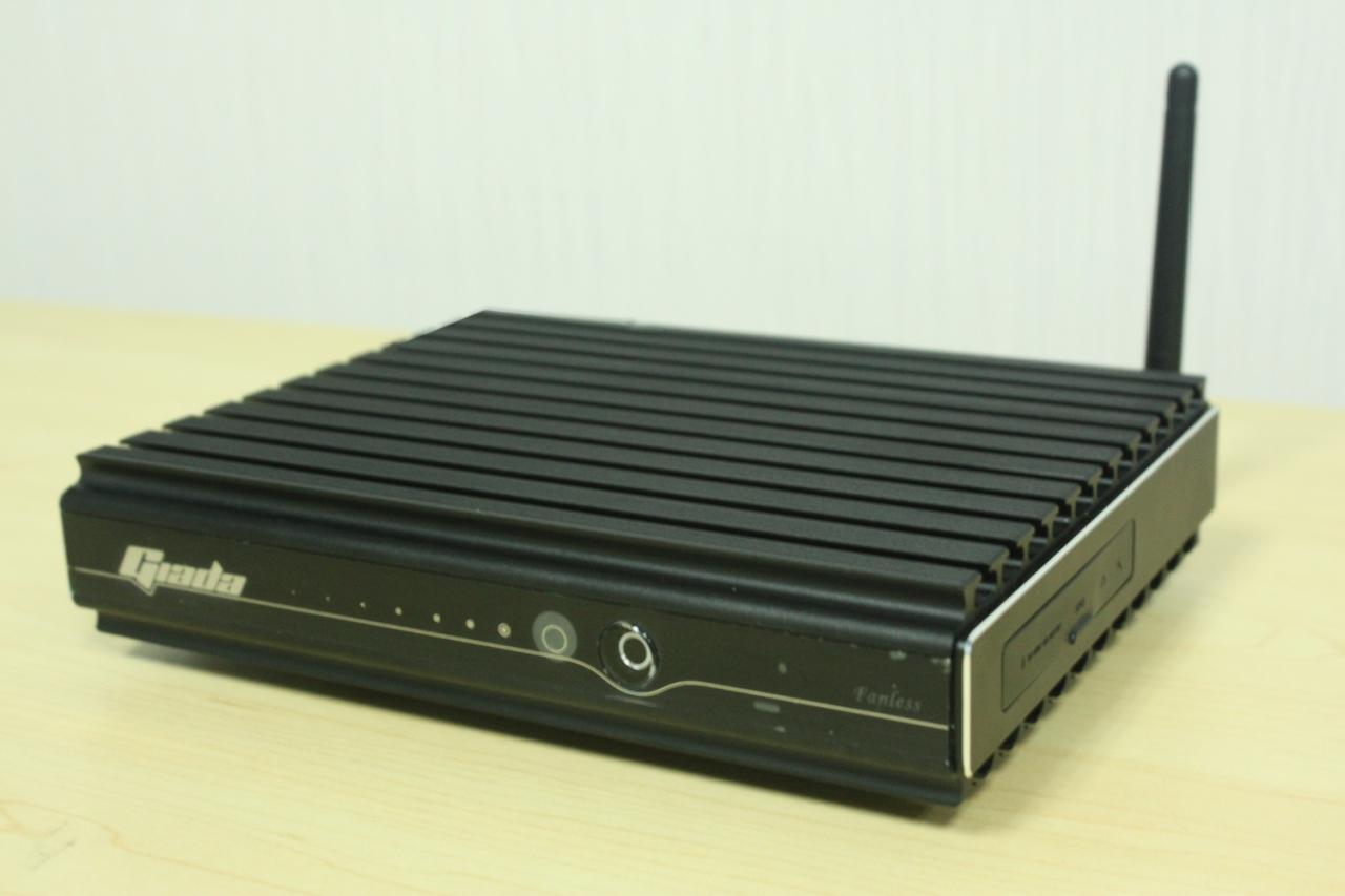 [27/10/2011] Giada F100 - Mini-PC mit Blu-ray-Unterstützung und nur 17 Watt Verbrauch. (5)