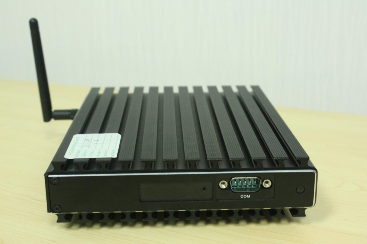 [27/10/2011] Giada F100 - Mini-PC mit Blu-ray-Unterstützung und nur 17 Watt Verbrauch. (6)
