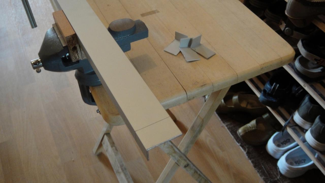 [07/10/2011] MatMades142 Holz-Casecon: Wassergekühlte Detailarbeit samt Sandy Bridge und Fermi-Grafikkarte (11)