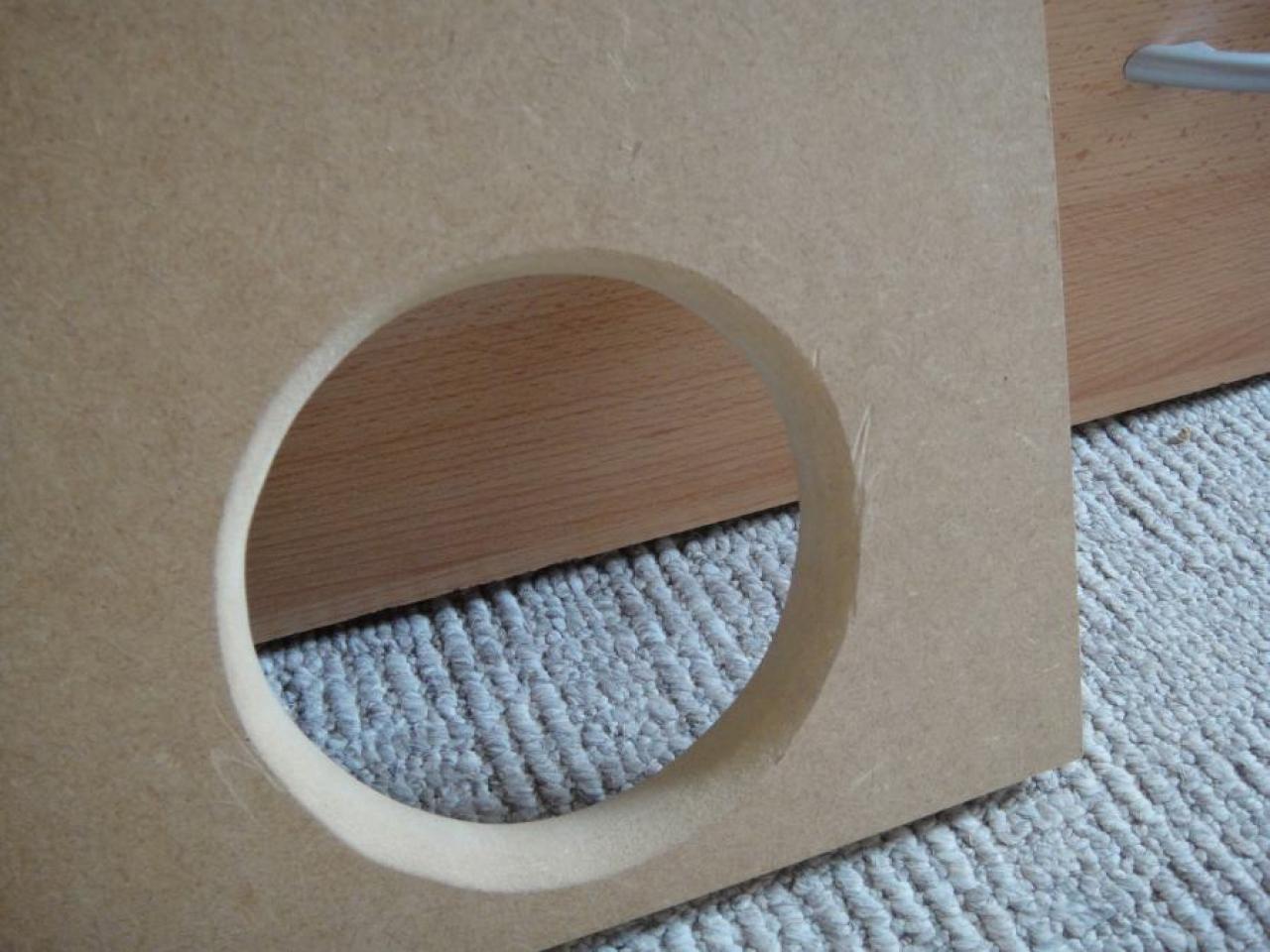 [07/10/2011] MatMades142 Holz-Casecon: Wassergekühlte Detailarbeit samt Sandy Bridge und Fermi-Grafikkarte (19)