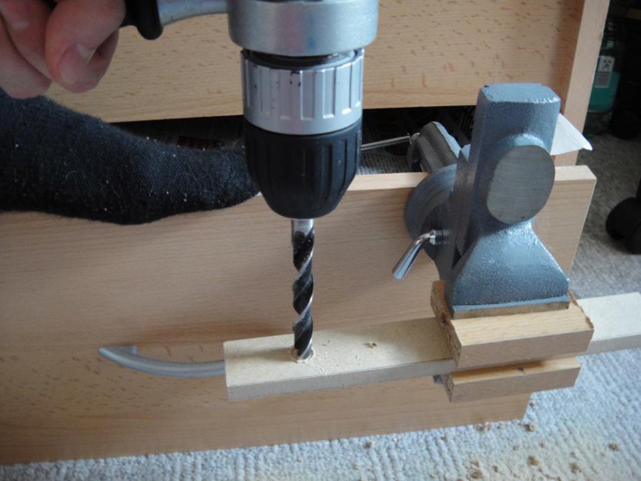 [07/10/2011] MatMades142 Holz-Casecon: Wassergekühlte Detailarbeit samt Sandy Bridge und Fermi-Grafikkarte (58)