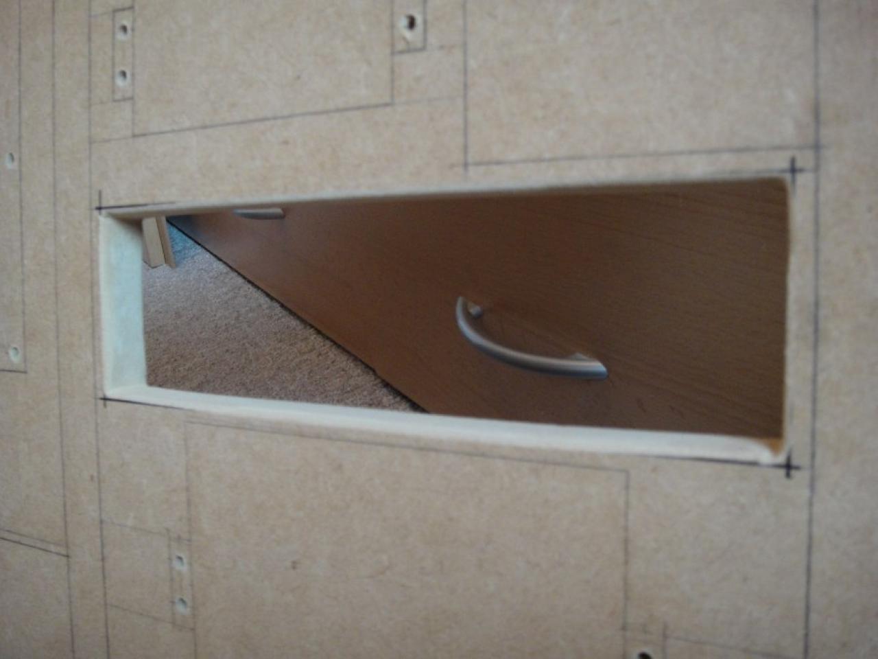 [07/10/2011] MatMades142 Holz-Casecon: Wassergekühlte Detailarbeit samt Sandy Bridge und Fermi-Grafikkarte (87)