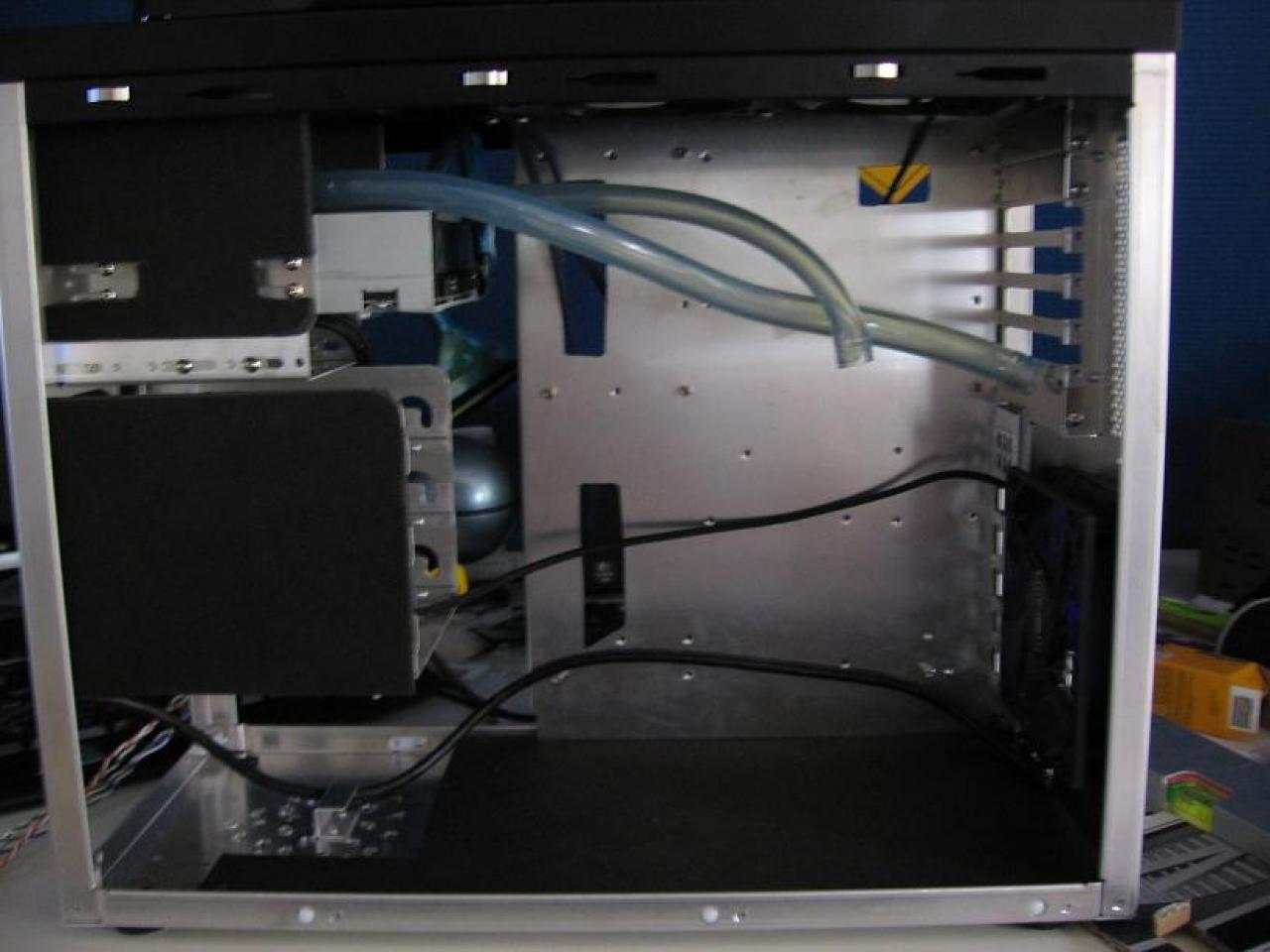 [14/10/2011] Lian Li A05 goes Casemod + Wakü - Tagebuch von PCGHX-Mitglied Digger (84)