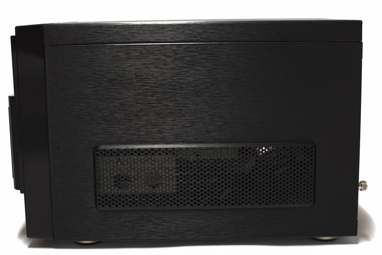 [25/10/2011] Eolize SVD-NC11-02: Neues Mini-ITX-Gehäuse aus deutschen Landen. (10)