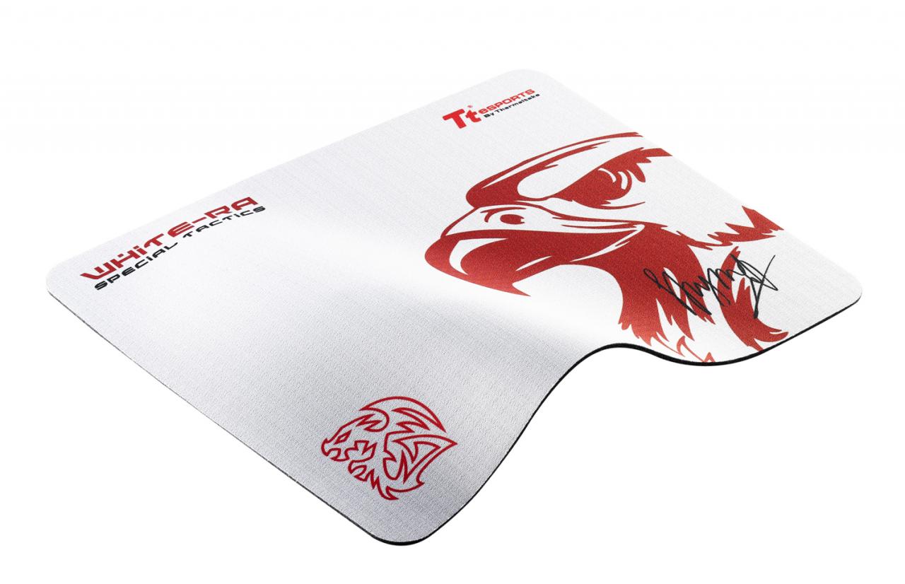 [25/10/2011] Tt eSports Saphira und und White Ra - Maus und limitiertes Pad aus Thermaltakes Profi-Serie. (5)