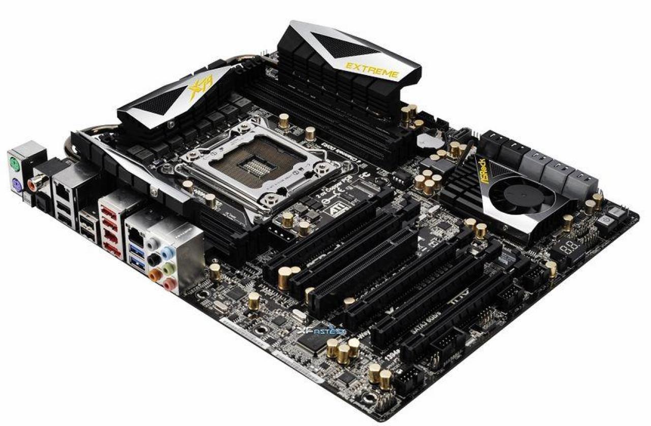 [10/10/2011] Intel Sockel 2011: Erste Mainboards im Preisvergleich aufgetaucht (2)