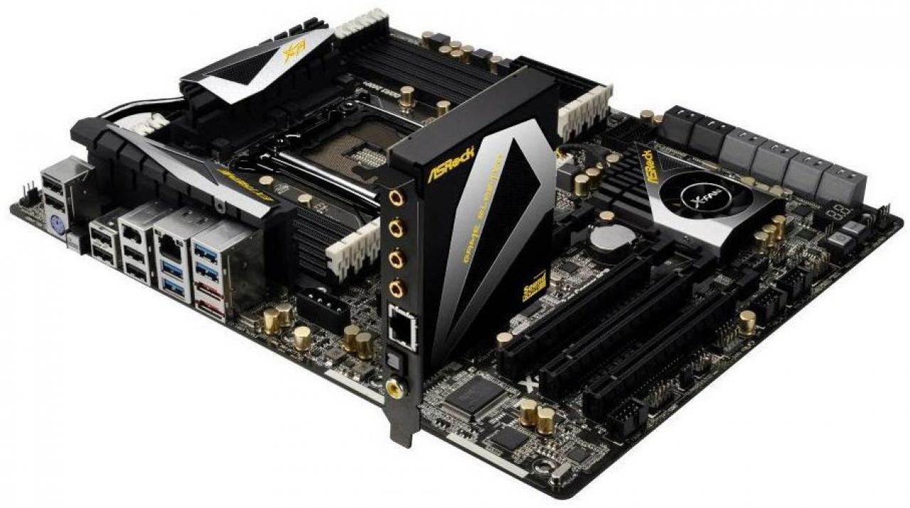 [31/10/2011] Asrock X79 Extreme9