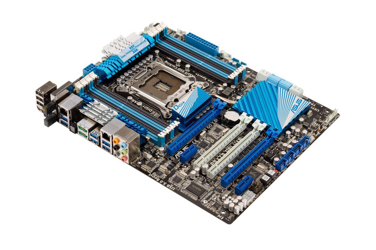 [31/10/2011] Asus P9X79 Deluxe