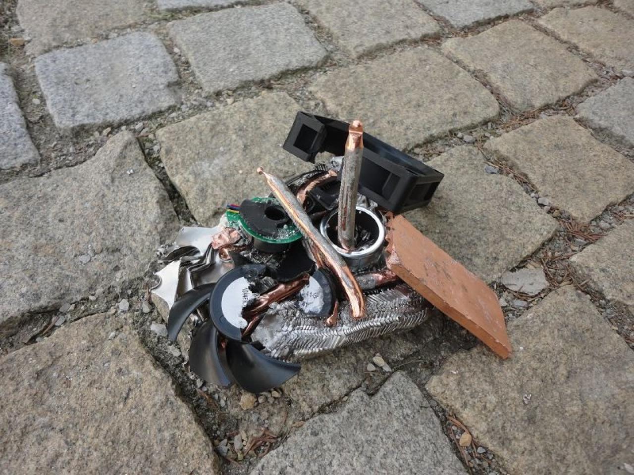 [10/10/2011] CPU-Kühler-Verbrennung (1)