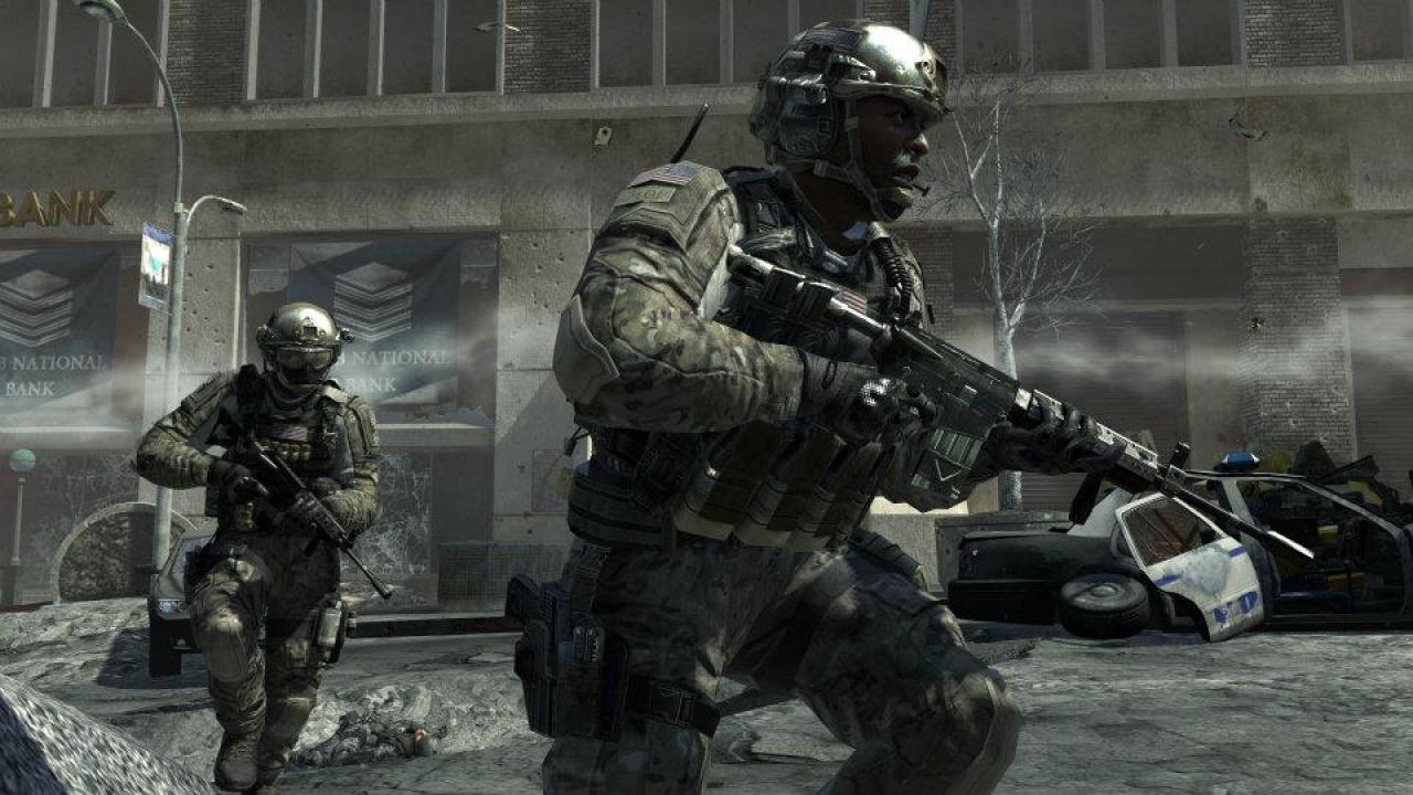 [01/10/2011] Logitech mit Modern-Warfare-3-Tastatur und -Maus (3)