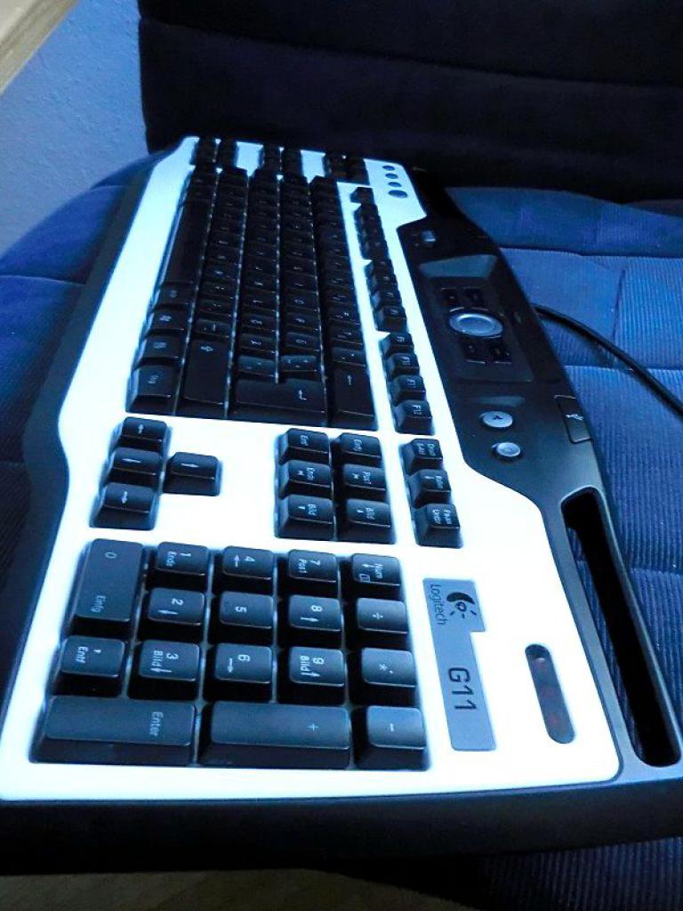 [28/10/2011] Generalüberholung einer Kellerkiste: Wasserkühlung für einen Celeron, G11-Modding und mehr (26)
