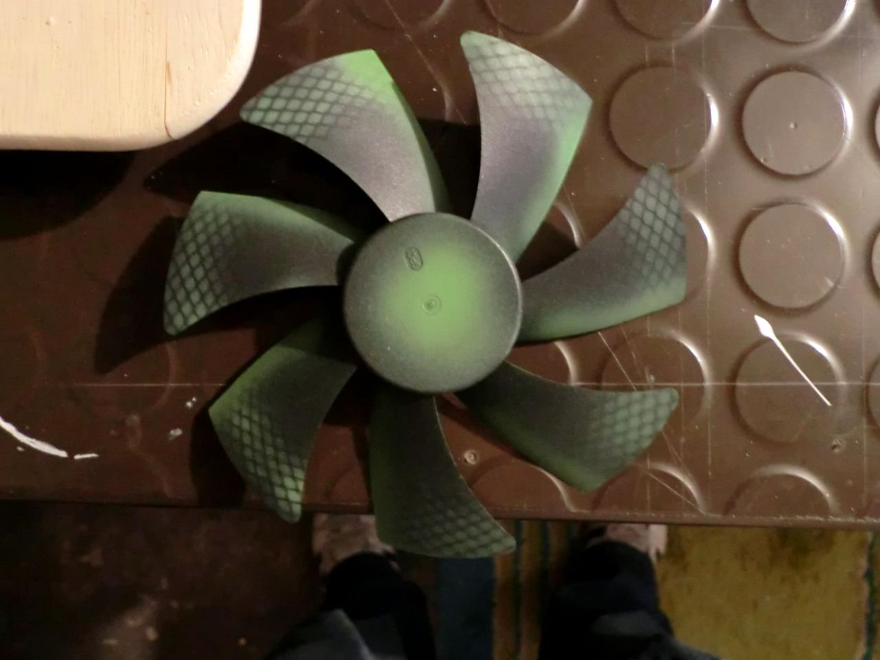 [28/10/2011] Generalüberholung einer Kellerkiste: Wasserkühlung für einen Celeron, G11-Modding und mehr (46)
