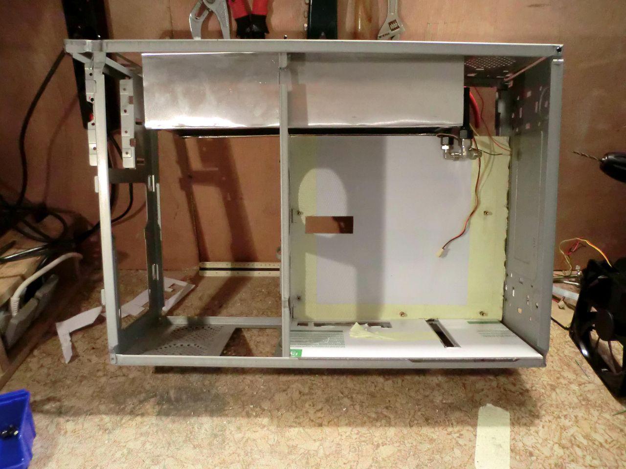 [28/10/2011] Generalüberholung einer Kellerkiste: Wasserkühlung für einen Celeron, G11-Modding und mehr (91)