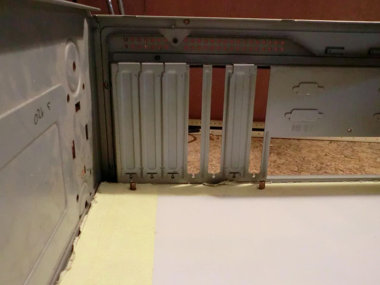 [28/10/2011] Generalüberholung einer Kellerkiste: Wasserkühlung für einen Celeron, G11-Modding und mehr (113)
