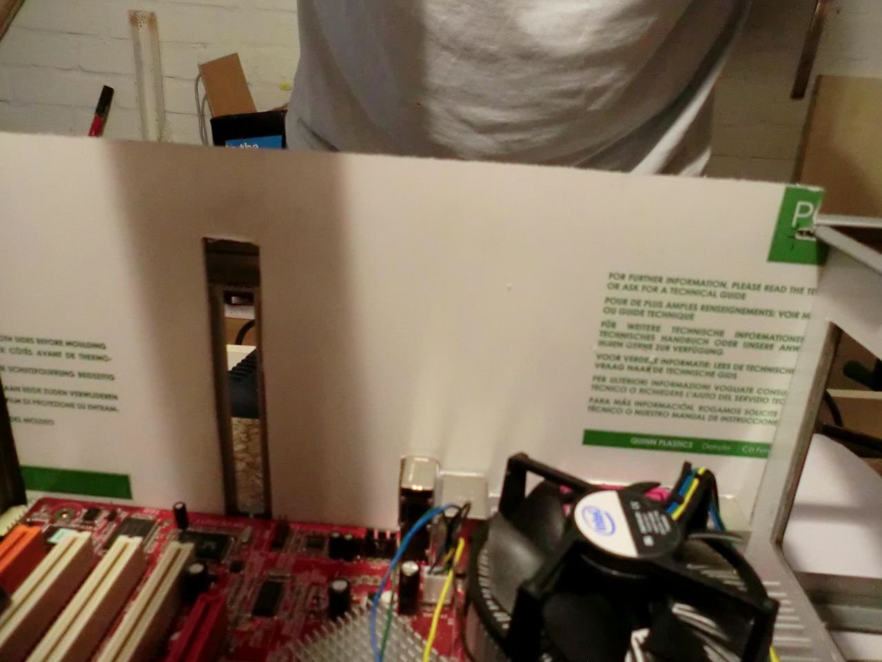 [28/10/2011] Generalüberholung einer Kellerkiste: Wasserkühlung für einen Celeron, G11-Modding und mehr (124)