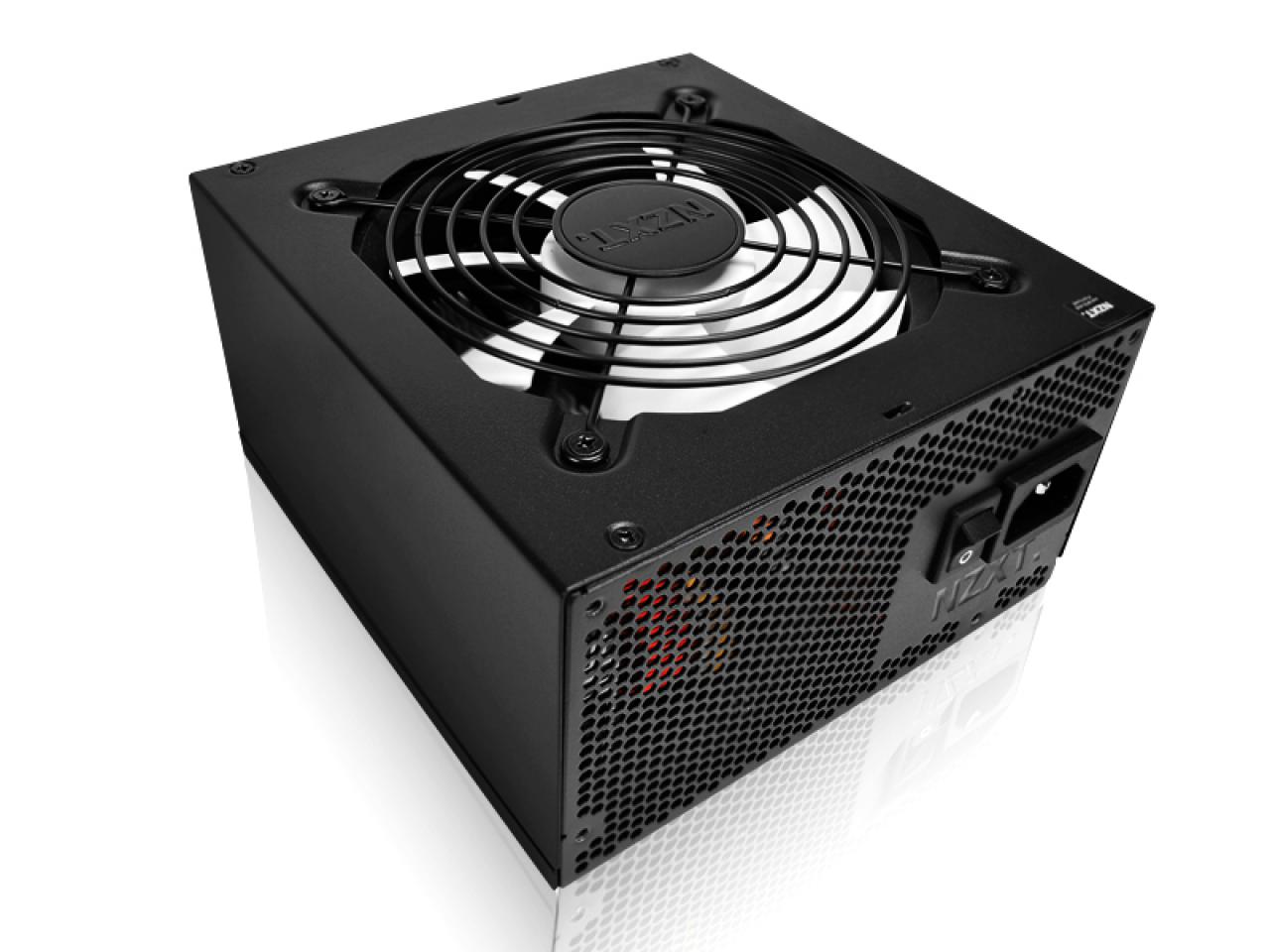 [27/11/2011] Die neue Netzteilserie Hale82 besteht aus drei Modellen mit bis zu 850 Watt. (8)