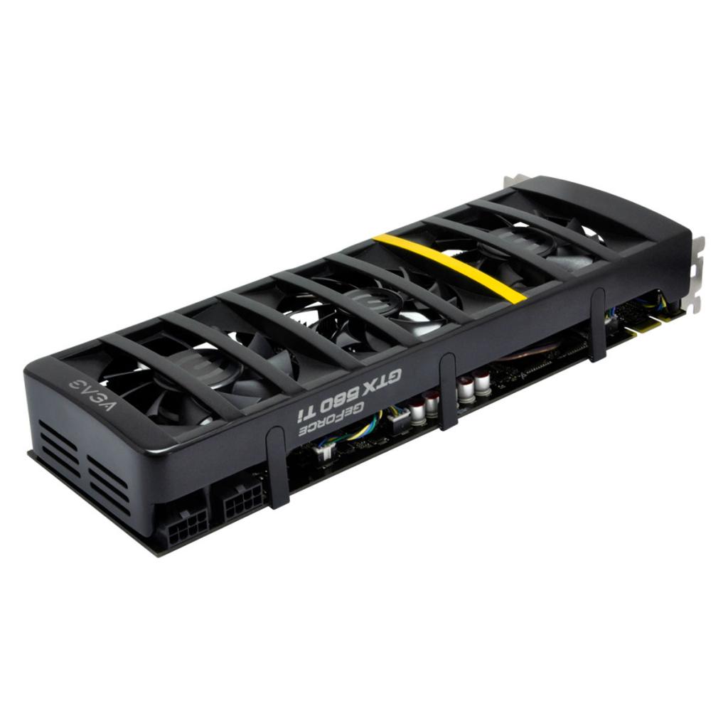 [05/11/2011] EVGA packt die Leistung von zwei Geforce GTX 560 Ti auf eine Platine. (6)