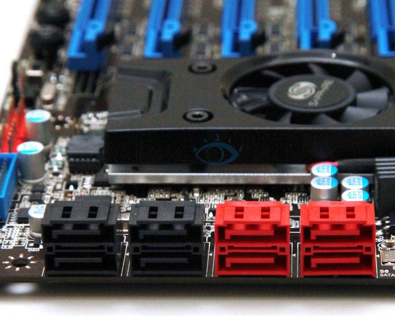 [05/11/2011] Auch Sapphire wird ein Mainboard mit Sockel LGA 2011 für die neuen Intel-Prozessoren anbieten. (1)