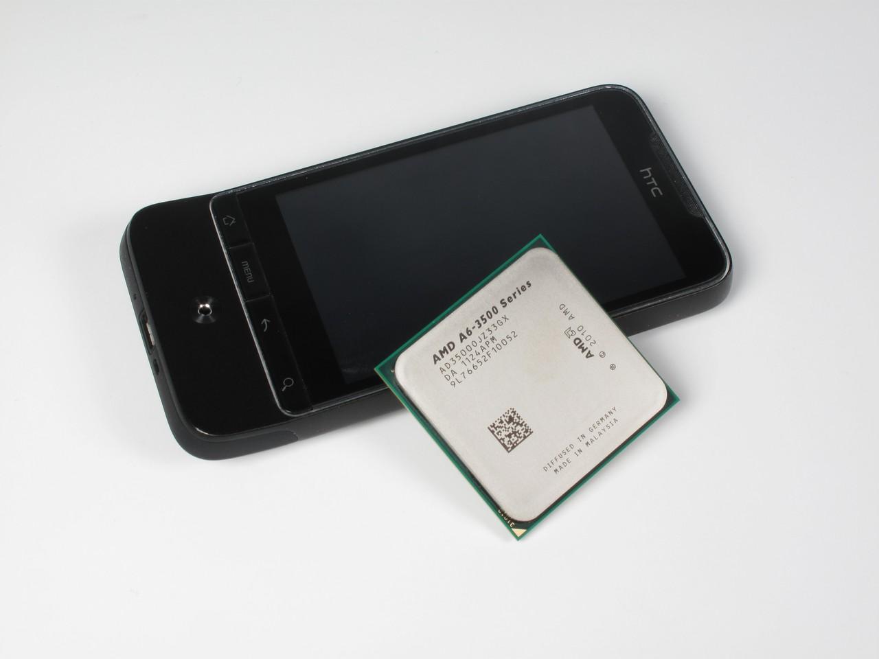 [18/11/2011] ARM auf dem Vormarsch - Die PCGH-Redaktionskolumne (im Bild: Ein HTC Legend und ein AMD A6-3500)