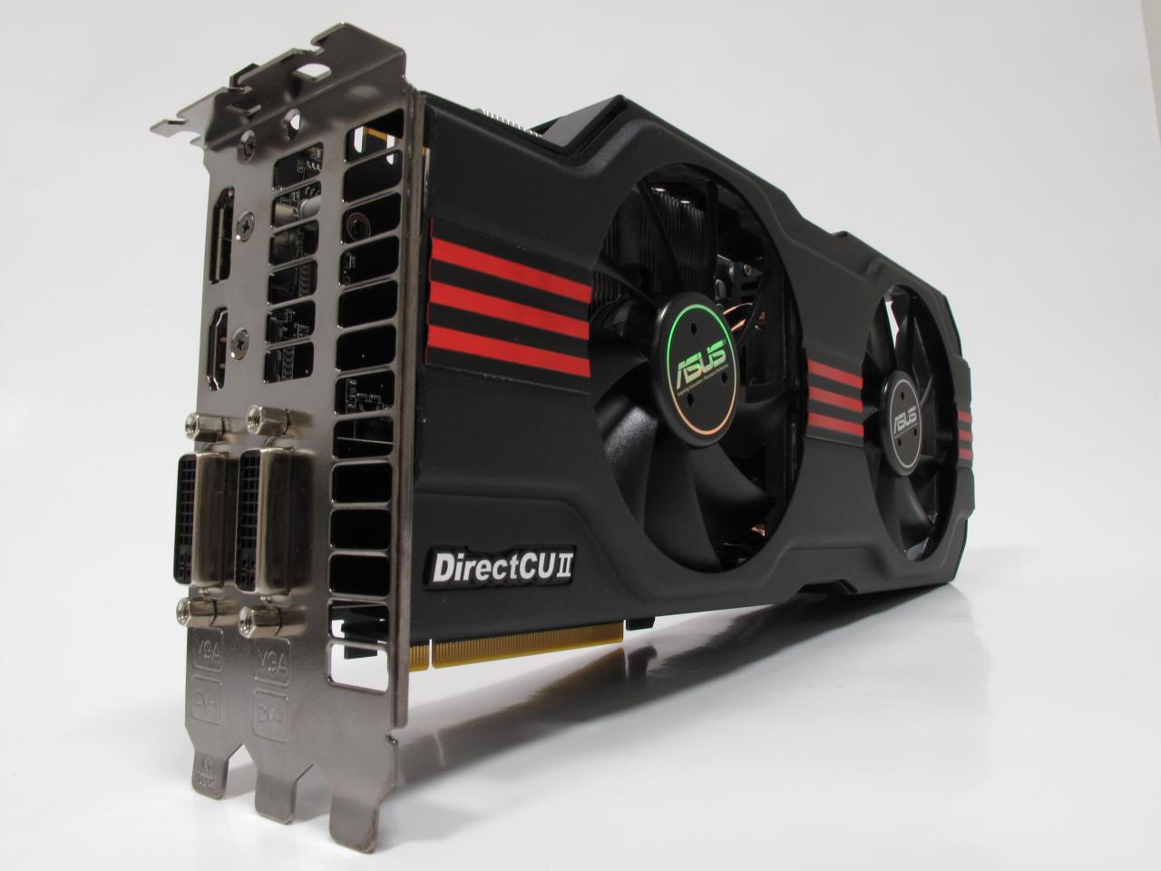 [29/11/2011] Asus GTX 560 Ti (448)