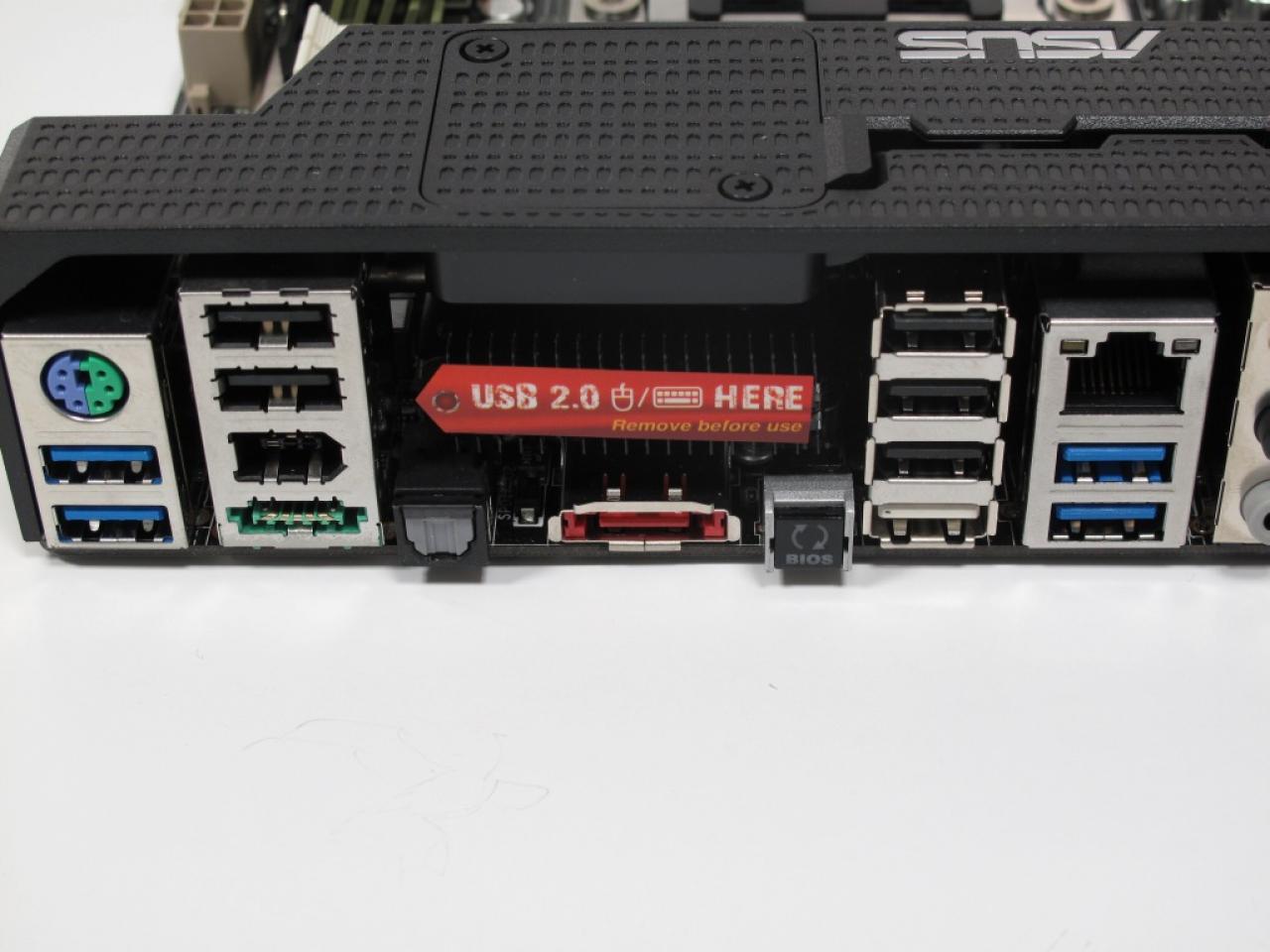 [03/11/2011] Asus Sabertooth X79 03