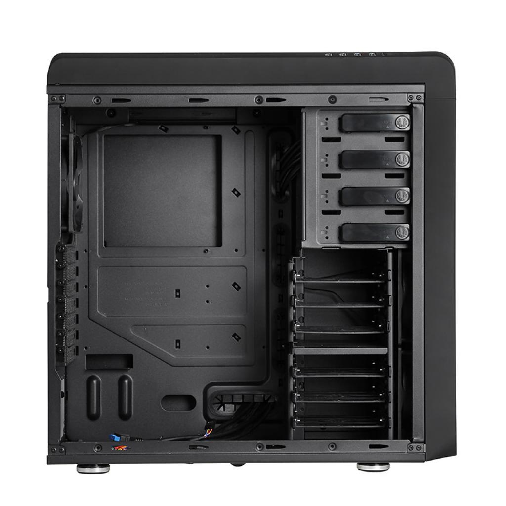 [11/11/2011] Bitfenix Raider: Gehäuse mit vier USB-3.0-Anschlüssen ab Dezember im Handel. (3)