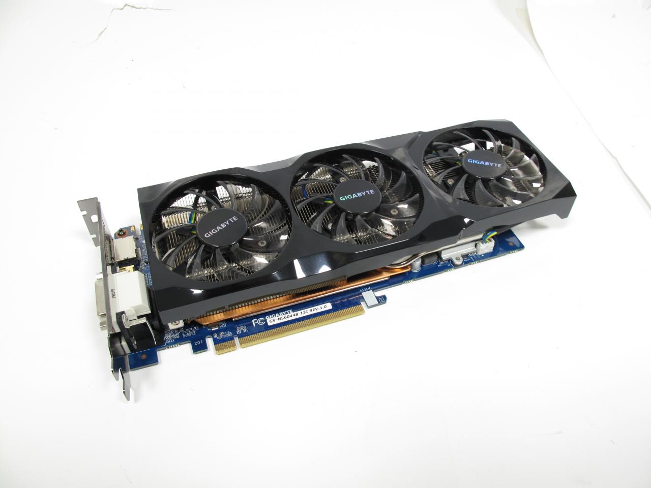 [29/11/2011] Gigabyte GTX 560 Ti (448)