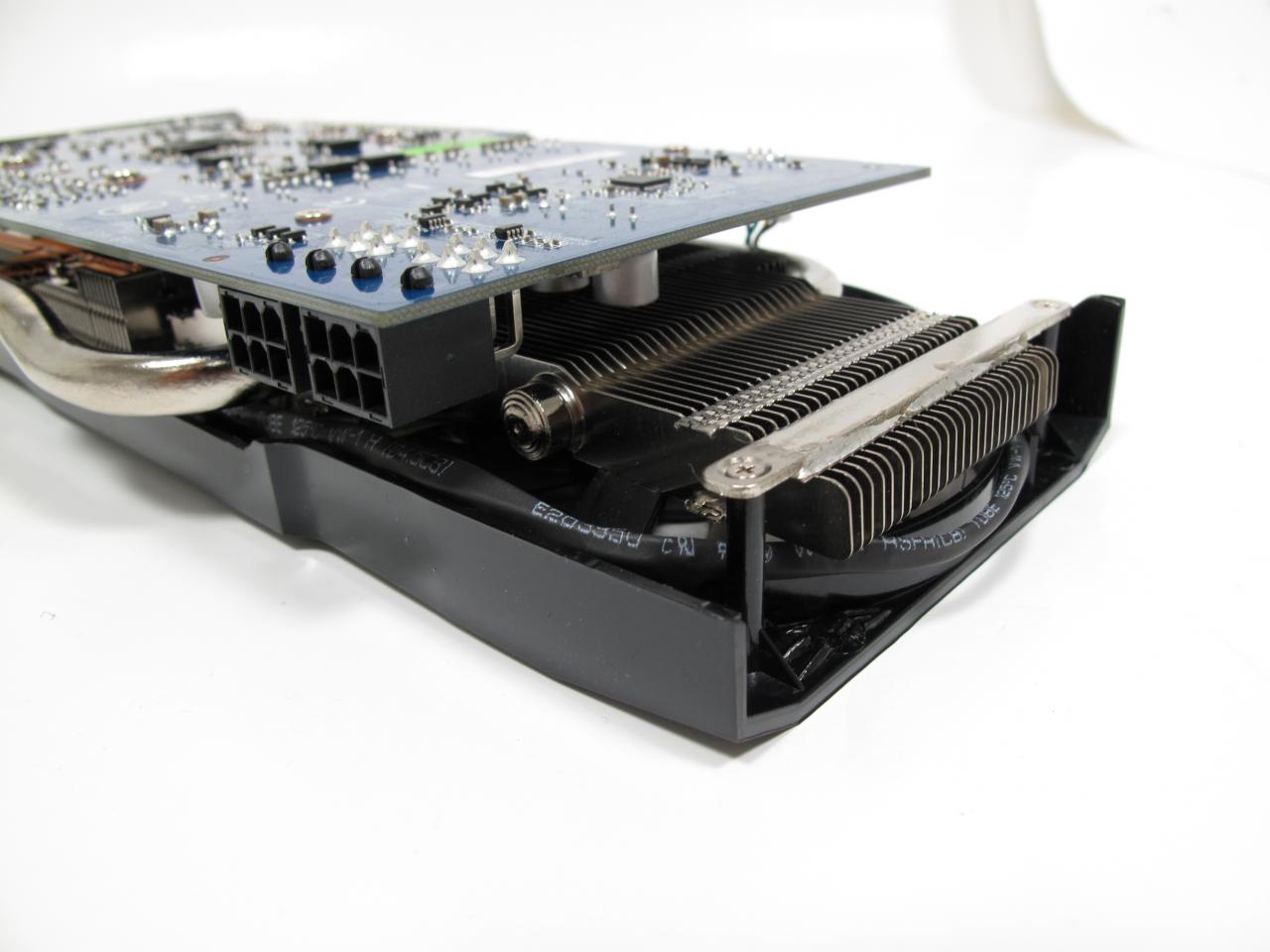 [29/11/2011] Gigabyte GTX 560 Ti (448)