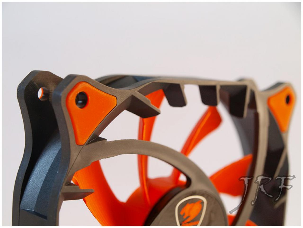 [03/11/2011] [Review] Cougar Vortex - Leise wie ein Cougar? (2)