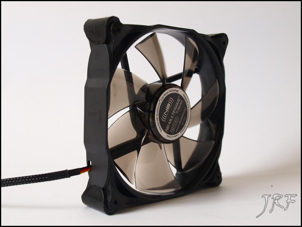 [03/11/2011] [Review] Noiseblocker Multiframe - Leiser als eine Vogelfeder? (4)