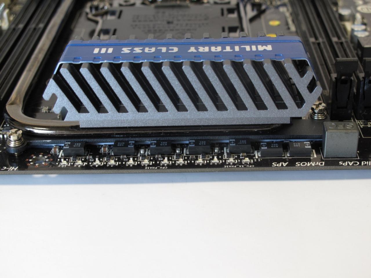 [03/11/2011] MSI X79A GD65 04