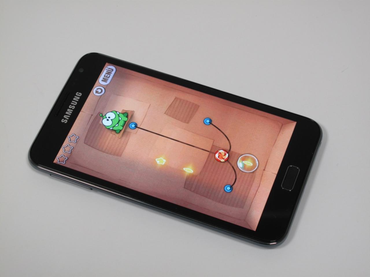 [25/11/2011] Samsung Galaxy Note 03
