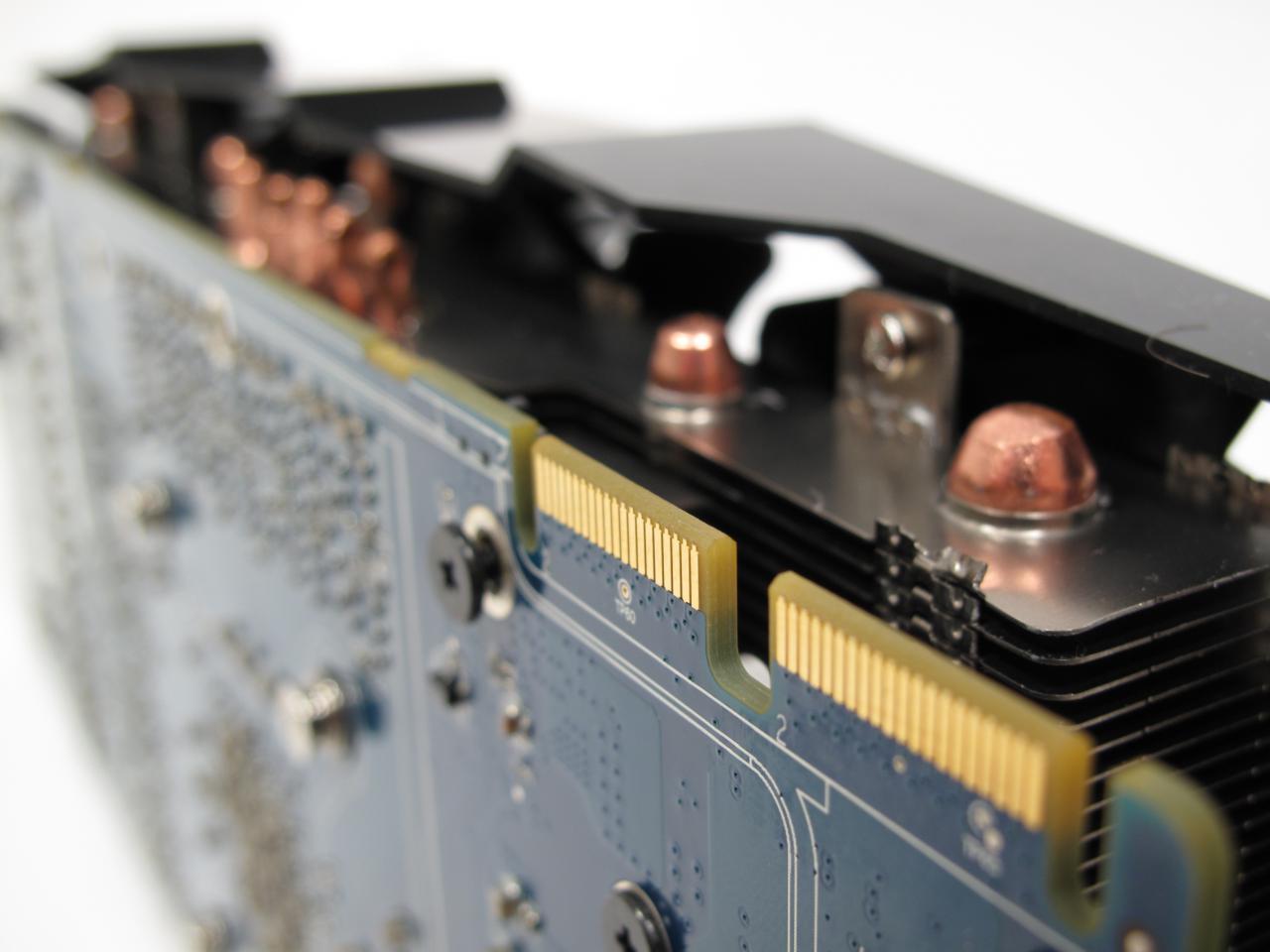 [15/11/2011] Sapphire HD 6970 Dual-Fan (6)