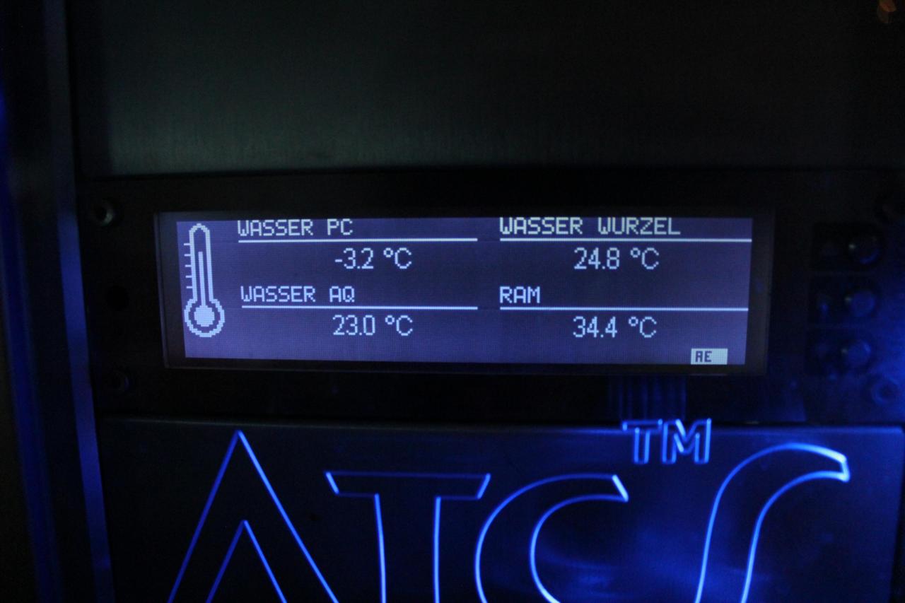 [18/11/2011] Neues Update vom 18.11.: 500 Liter Wasser meets 2-Meter-Tropenwurzel (16)