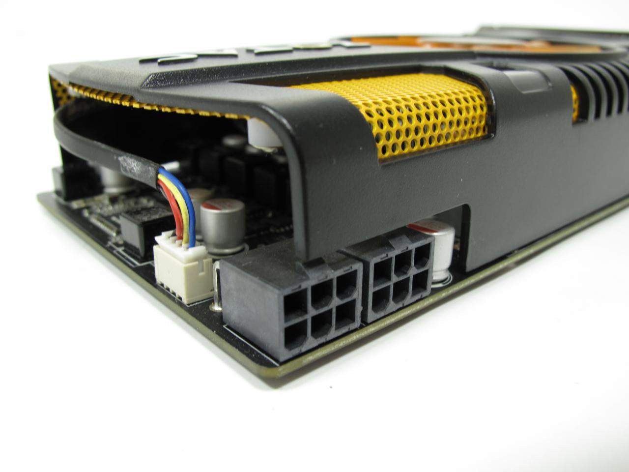 [15/11/2011] Zotac GTX 560 Multiview (3)