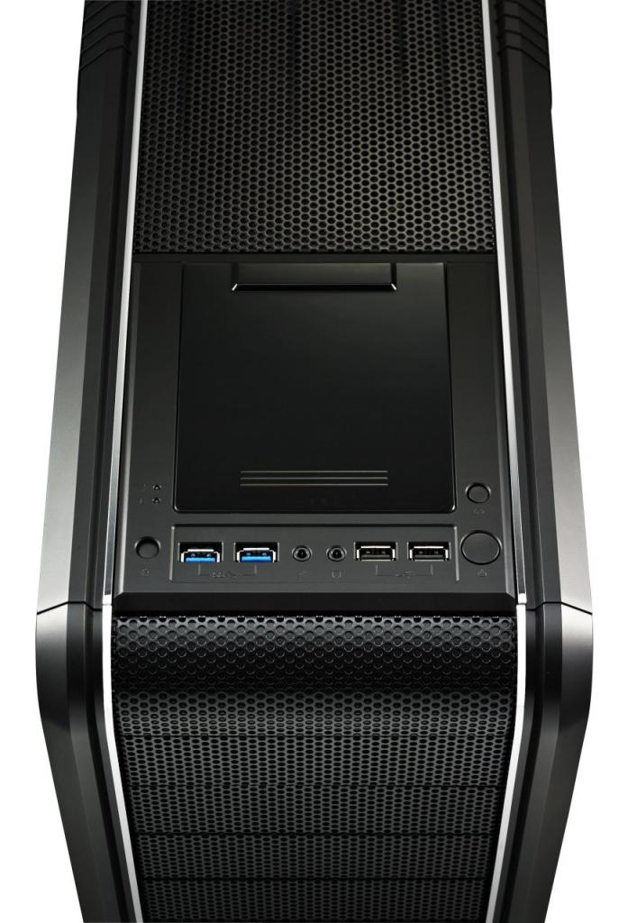 [22/11/2011] Cooler Master CM 690 II - Jetzt serienmäßig mit USB 3.0. (4)