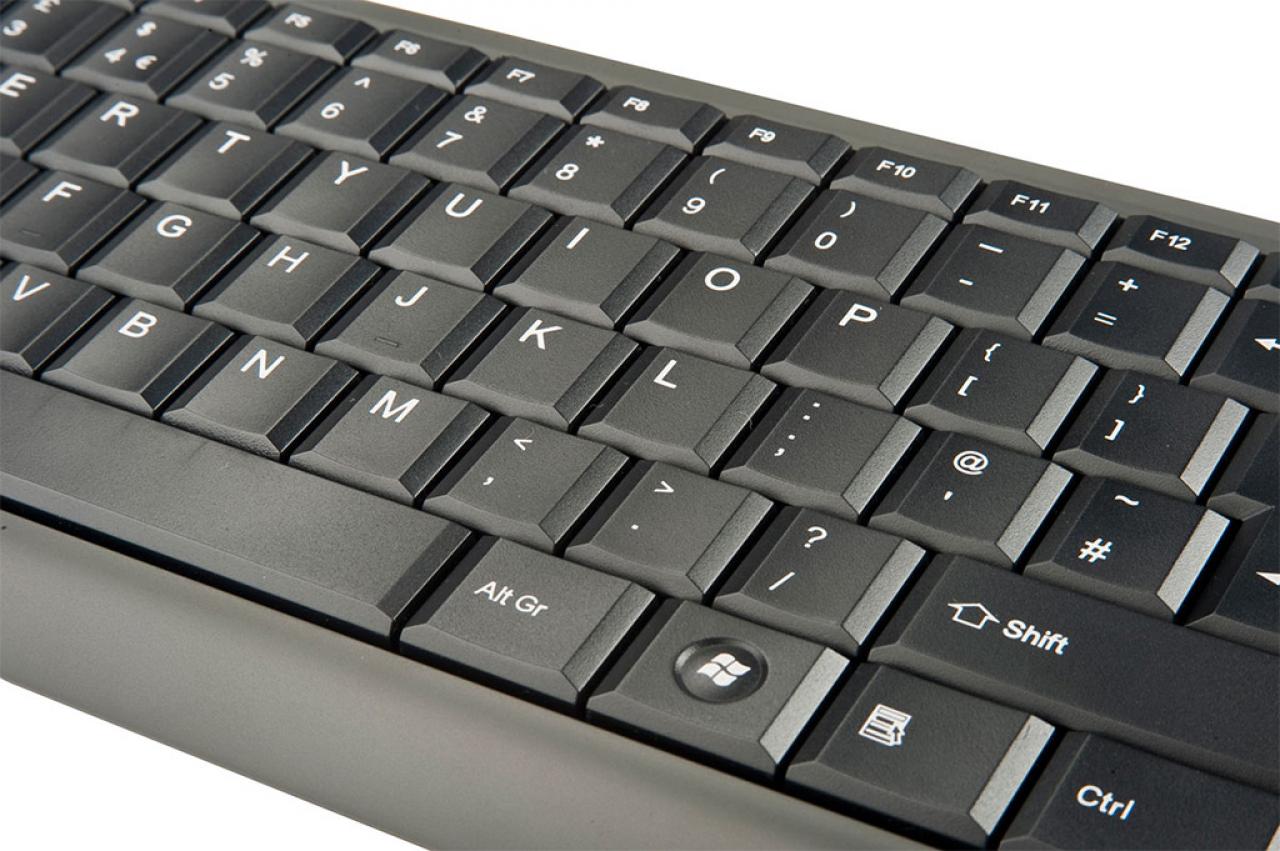 [15/11/2011] Enermax kündigt kabellose Maus-/Tastaturkombi Briskie an (2)