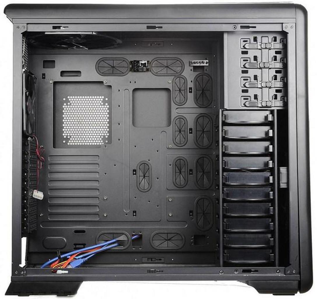 [08/11/2011] Enermax Fulmo - Neue Gamer-Tower in drei unterschiedlichen Varianten. (2)