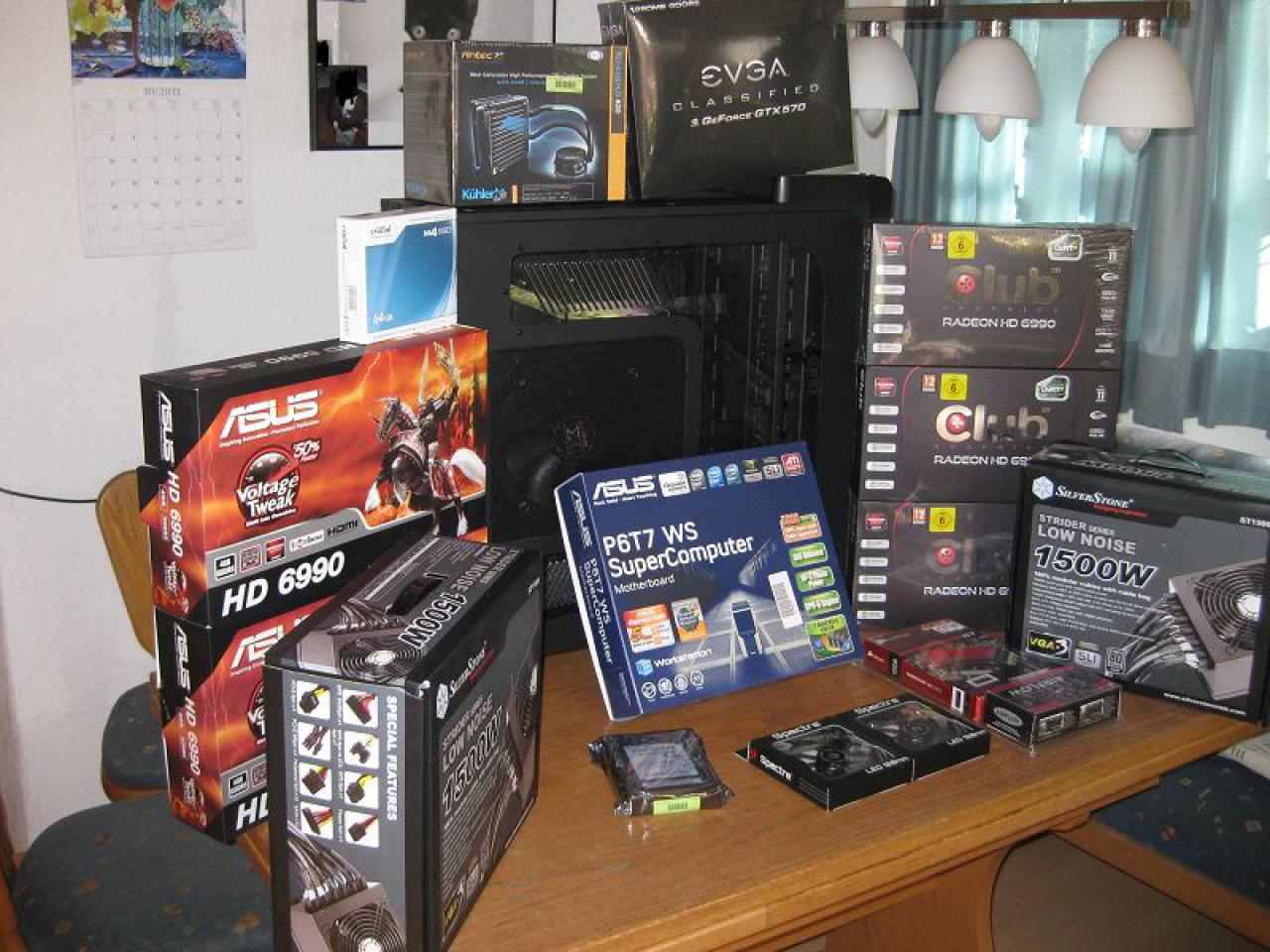[04/11/2011] Antilles Supercomputer: Elf Grafikchips in einem PC - geht das gut? (17)