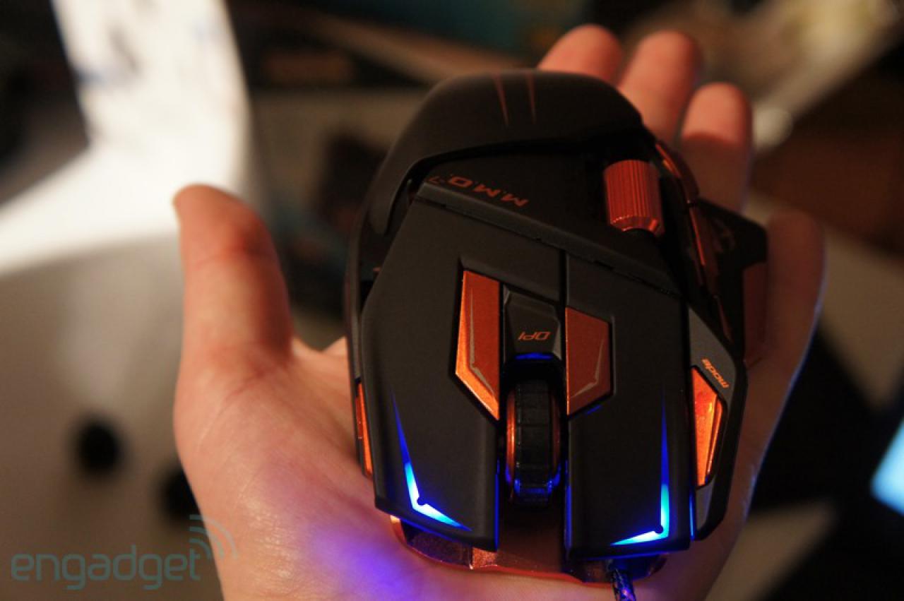 [09/11/2011] Erste Bilder der Mad Catz Cyborg M.M.O.7 gesichtet (10)