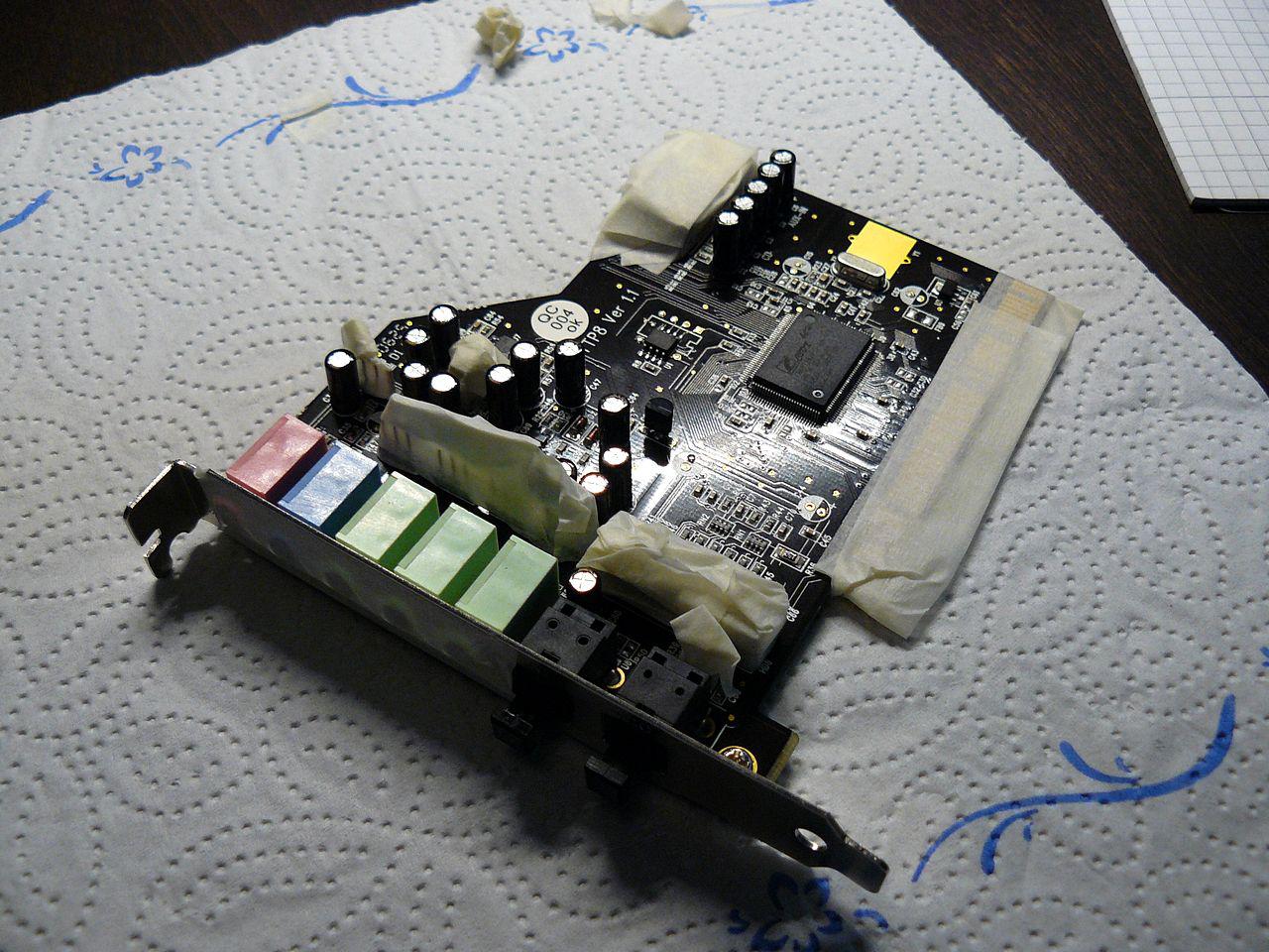 [04/11/2011] Casemod The black envy: Giftgrün trifft auf schwarzen Lack (62)