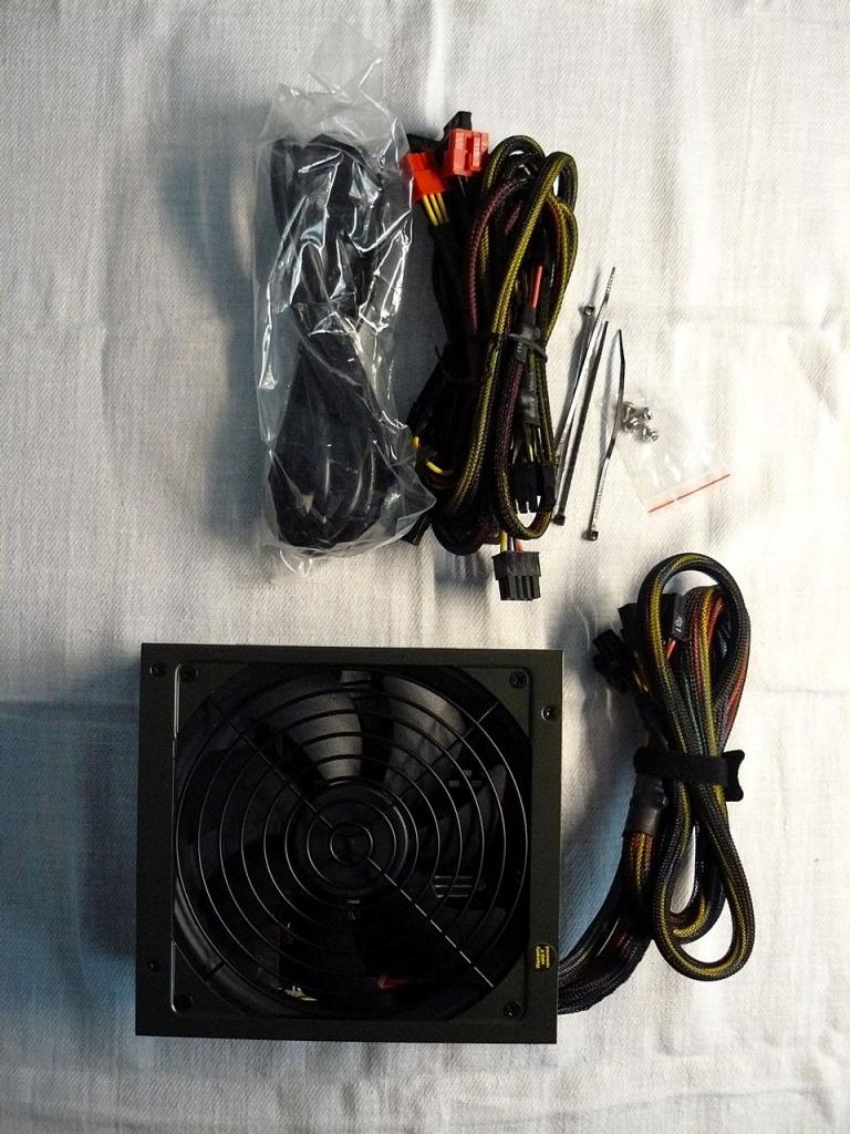 [04/11/2011] Casemod The black envy: Giftgrün trifft auf schwarzen Lack (76)