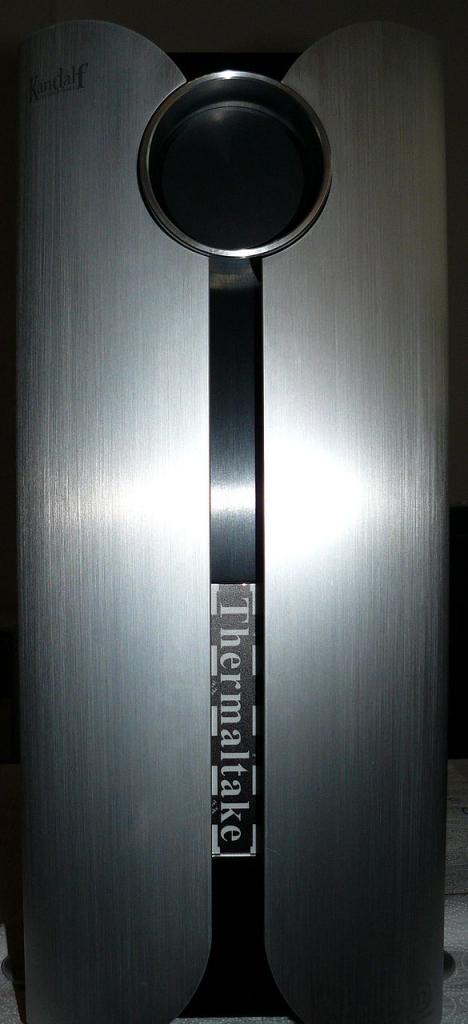 [04/11/2011] Casemod The black envy: Giftgrün trifft auf schwarzen Lack (102)