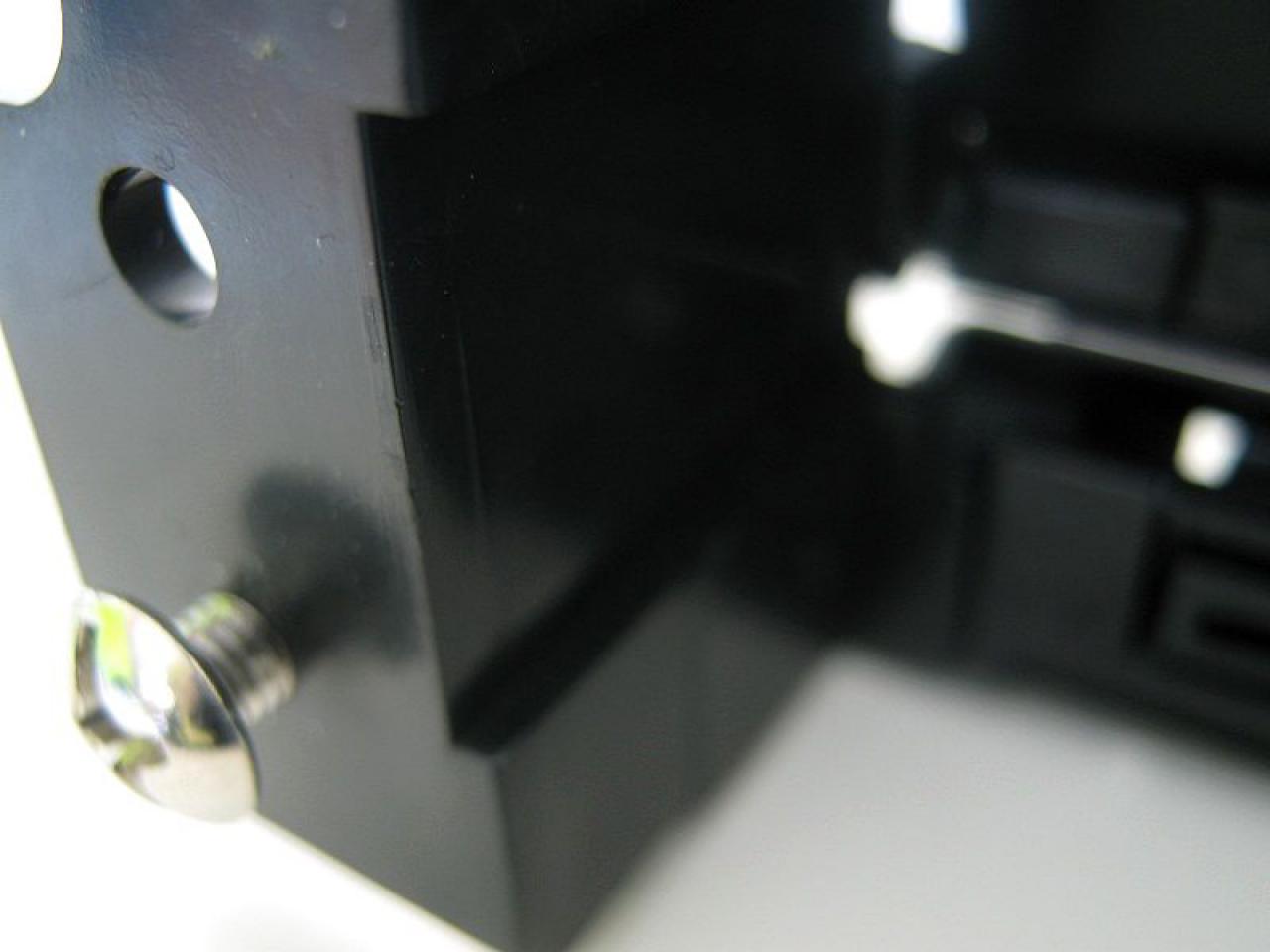 [18/11/2011] Lian-Li-Casemod: Lochblech, schicke Wakü und nun Sandy Bridge Extreme - klappt der Wechsel? (17)