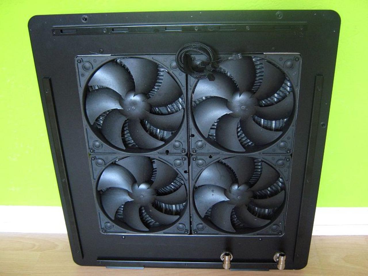 [18/11/2011] Lian-Li-Casemod: Lochblech, schicke Wakü und nun Sandy Bridge Extreme - klappt der Wechsel? (8)