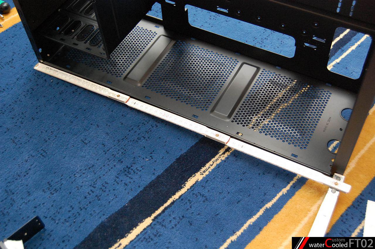 [04/11/2011] Spannendes Casemod-Projekt: Quad-Radiator im FT02, temperaturabhängige Beleuchtung und mehr (13)