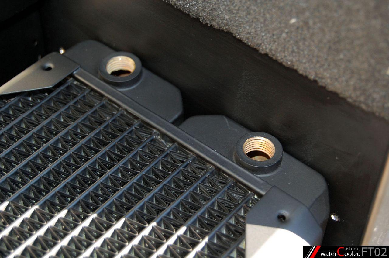 [04/11/2011] Spannendes Casemod-Projekt: Quad-Radiator im FT02, temperaturabhängige Beleuchtung und mehr (39)