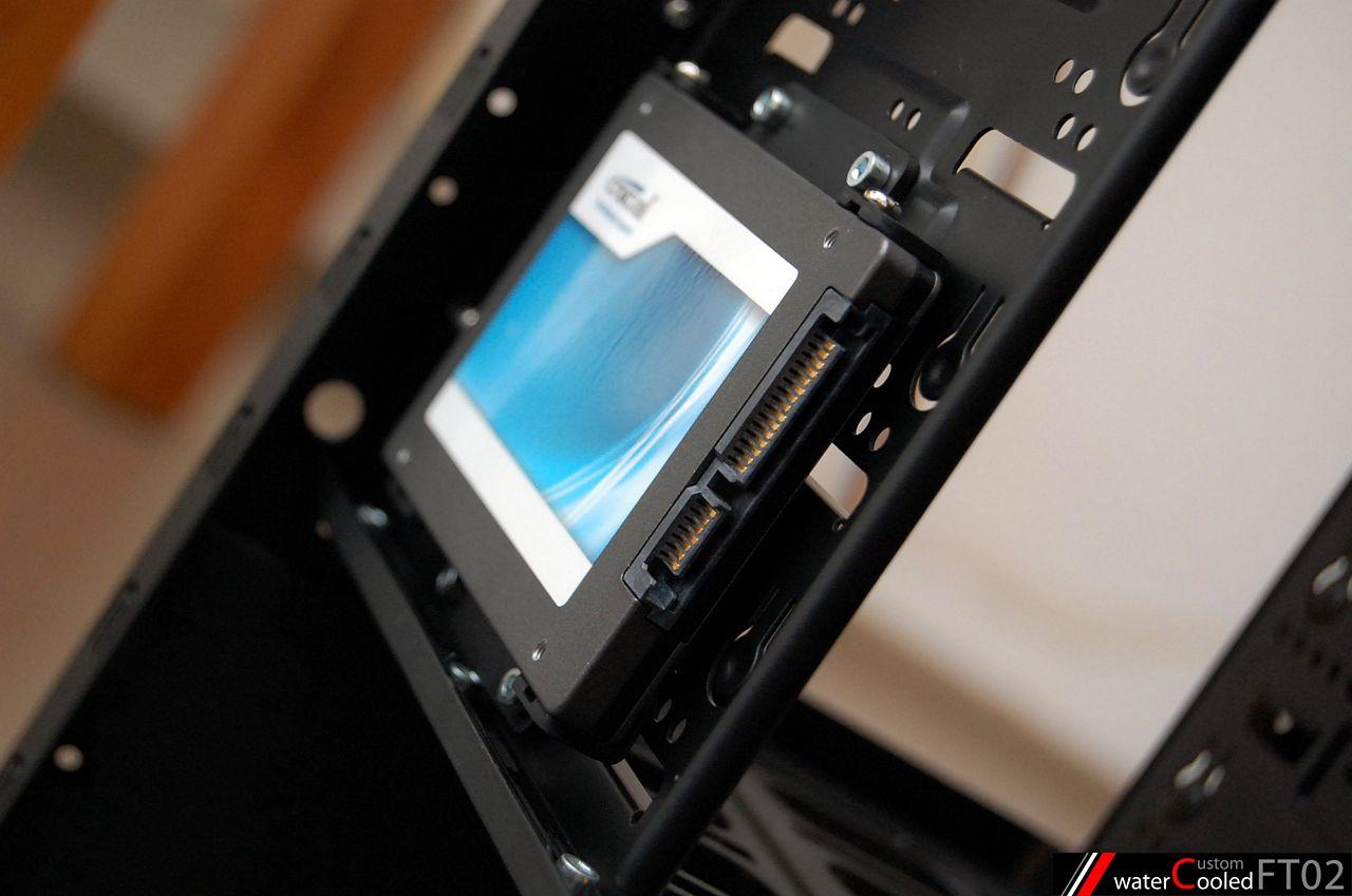 [04/11/2011] Spannendes Casemod-Projekt: Quad-Radiator im FT02, temperaturabhängige Beleuchtung und mehr (91)