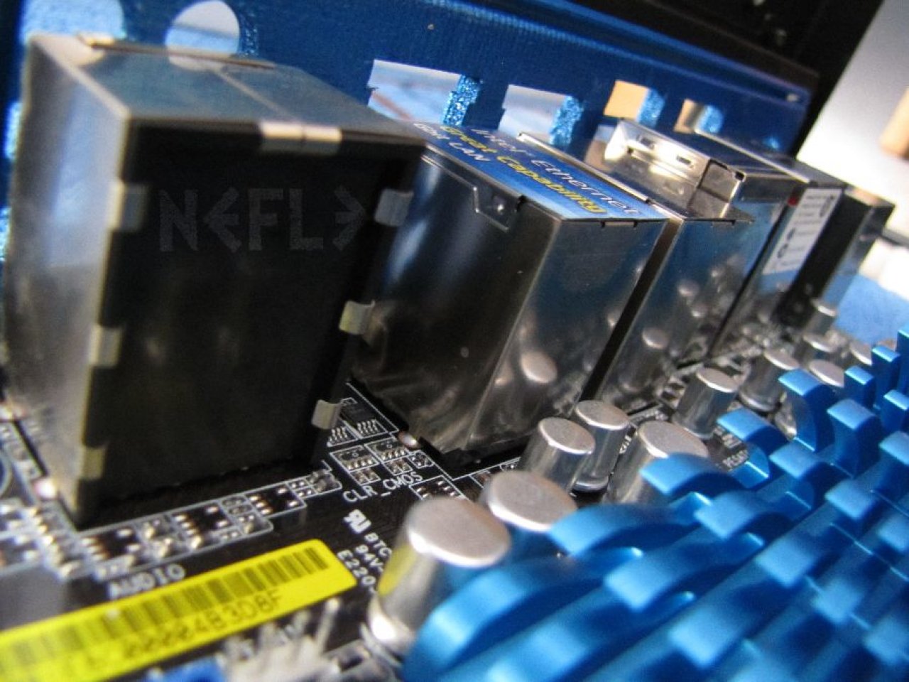 [25/11/2011] Update vom 26.11: Kühler- und HDD-Modding (15)