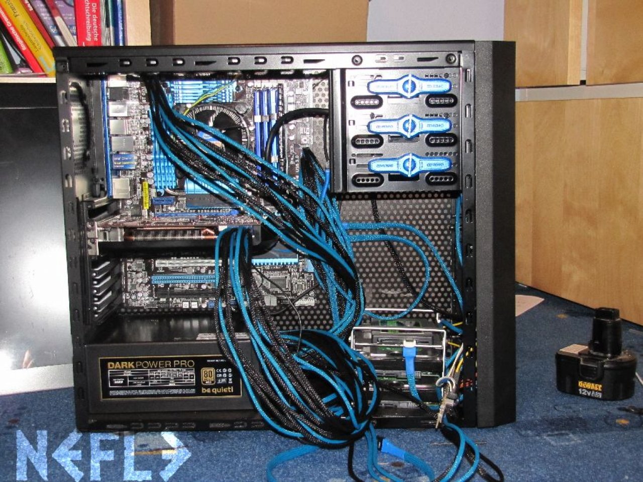 [25/11/2011] Update vom 26.11: Kühler- und HDD-Modding (70)